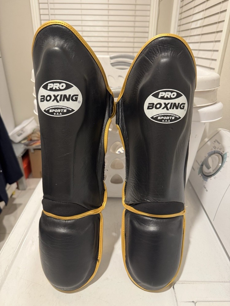 Pro Boxing Sports Muay Thai Leather Shin and Foot Guard Set Black/Gold Size XS