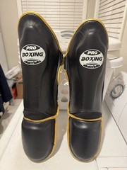 Pro Boxing Sports Muay Thai Leather Shin and Foot Guard Set Black/Gold Size XS