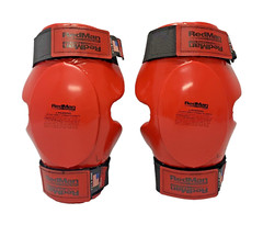 One Pair Macho RedMan Knee And/Or Elbow Pads Guards Boxing MMA Red L/XL