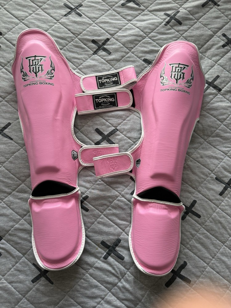 Top King Boxing Shin Guard Size Medium Pink/White