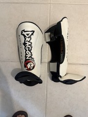 Dragon Fight Gear Shin Guards Pair L/XL – w/ Foot Protection White Black Red