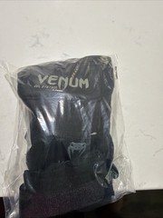 Venum Kontact Gel Glove Wraps – Black/Black, Large Size, Black/Black – BB1