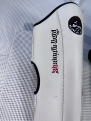 (A-1)Boon Martial Arts Shin Guards Large L Muay Thai Kickboxing White Black Pair