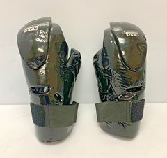 Pair Of Macho RedMan Gloves Boxing MMA Black