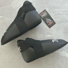 TIGEAR Kickboxing MMA Fight Gear Sparring Boots Foot Protection, Adult S NWT