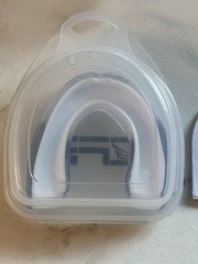 “CFP”Gel Gum Mouth Guard Shield Teeth Grinding Boxing MMA Sports MouthPiece Case