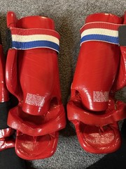 Red Martial Arts Sparring Foot And Hand Guards, Shin Guards Muay Thai Kickboxing