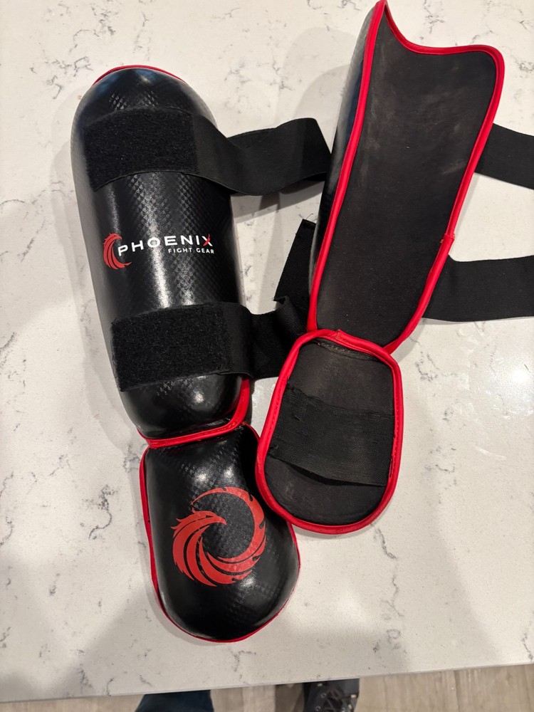 kickboxing gear shin/foot pads