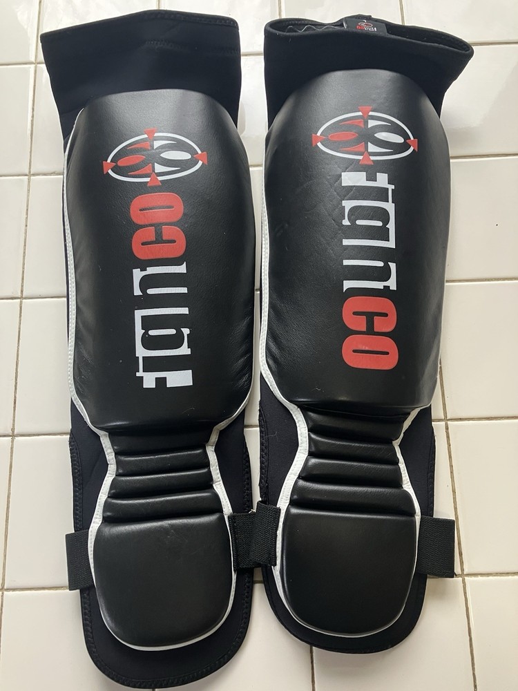 Fightco Shin Pad Muay Thai Kickboxing MMA Kick Boxing Training Sparring