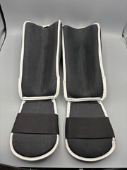 Revgear Youth Large MMA Muay Thai Martial Arts Shin Guards Black Blue Pair