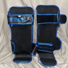 Sanabul Boxing & Martial Arts Shin Guards Pair Black and Blue S/M