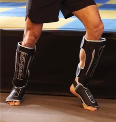 Evagwy Large Shin Guards Kickboxing MMA Boxing Leg/Shin Protectors – Size L