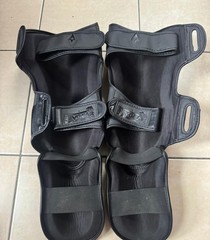Shin Guards Adult Unisex , Full-Contact Protection Shin Pads for Muay Tai, etc.