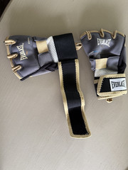 Everlast EverGel Handwraps, S/M, Gray for Boxing, Training & Exercise GOOD
