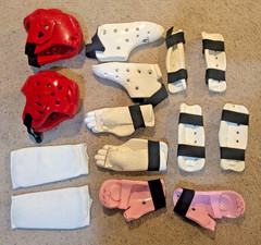 Youth Martial Arts Sparring/Training Gear/Equip. HUGE LOT! 31 PIECES! FREE Ship!