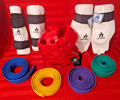 Youth Martial Arts Sparring/Training Gear/Equip. HUGE LOT! 31 PIECES! FREE Ship!