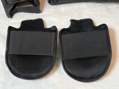 Eruption Boxing Shin Guards Foot Protectors MMA Muay Thai Kickboxing Black M