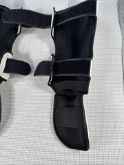(A-1)Boon Martial Arts Shin Guards Large L Muay Thai Kickboxing White Black Pair