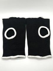 2 Pairs RUMBLE Demo Wraps Boxing Hand Quick Wraps Black/White Size SM/M NWT