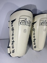 FAIRTEX SP7 TWISTED SHIN PADS GUARDS WHITE MUAY THAI KICK BOXING MMA K1 – Xl