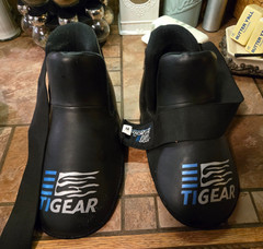 Tiger Schulmann Tigear ShockTek MMA Foot Guards / Insteps, Adult M