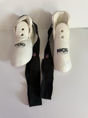 Macho Sparring Gear for Karate Martial Arts Foot Pads Protection