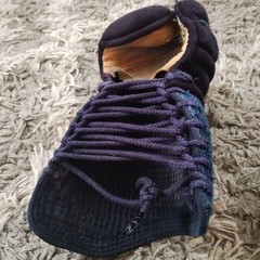 Kendo gauntlets, black and blue combination