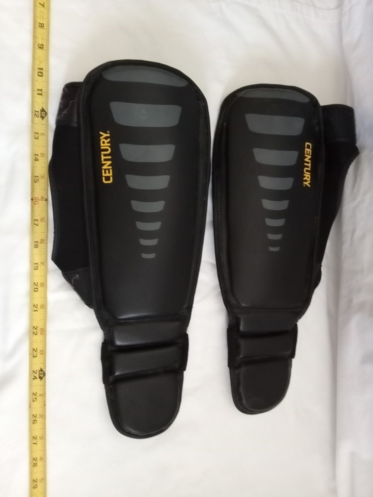 Century Kickboxing brave Shin Guards Pads Martial Arts MMA size S / M USED.