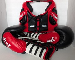 Ringside Competition Headgear M / Boxing Kickboxing Gloves 16 Oz Impact Foam