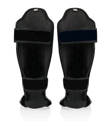 Fairtex Kickboxing Shin Guards with Articulated Padding for Superior Protection